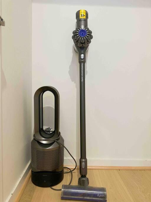 Inner City Glebe Designer W Free Parking Apartment Sydney